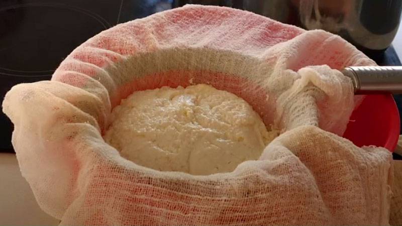 Kefir Cheese Preparation 3